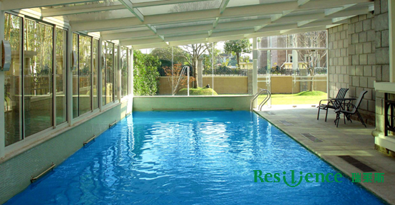 室內游泳館,游泳池設備