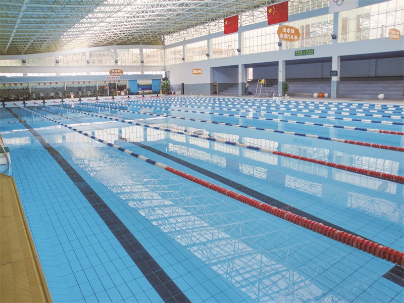 游泳池,游泳池設(shè)備 游泳池,游泳池設(shè)備